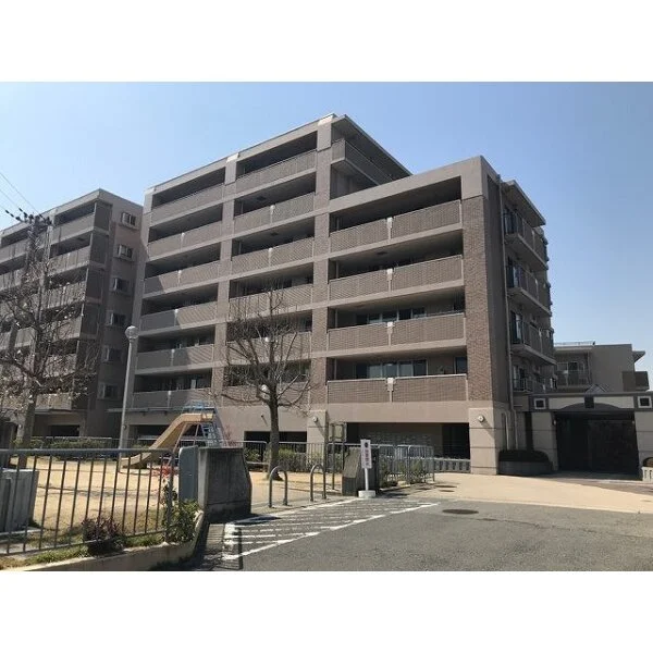 ファミール伏見桃山町ネクスタージュ 外観