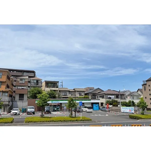 さいたま市中央区大戸3丁目 ファミリーマート