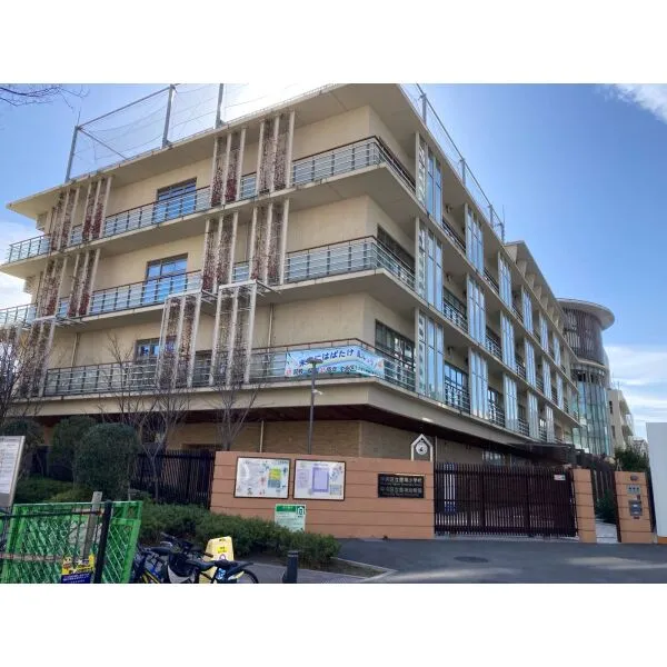 ＨＡＲＵＭＩ　ＦＬＡＧ　ＰＡＲＫ　ＶＩＬＬＡＧＥ 中央区立豊海幼稚園（幼稚園・保育園）まで約1500m（徒歩19分）