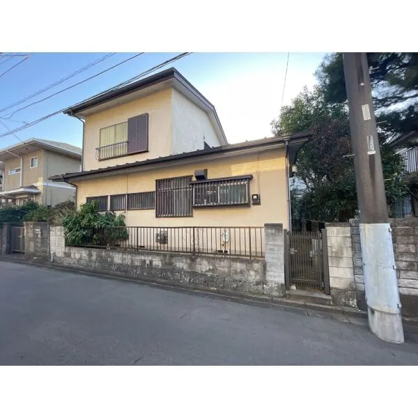 流山市名都借 外観