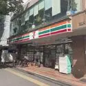 千葉ガーデンタウンＢ棟 セブンイレブン千葉幸町店（コンビニ）まで約320m（徒歩4分）