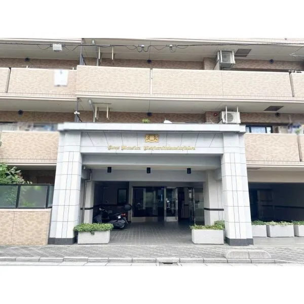 ライオンズマンション西新井高道公園 エントランス