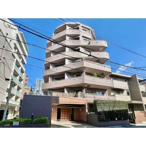 アルカンシエール白金 外観