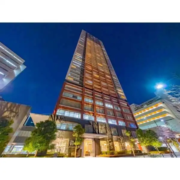 アウルタワー 外観