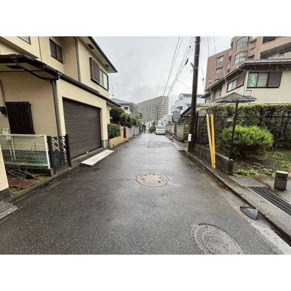 船橋市北本町２丁目 前面道路(撮影年月：2026年06月)