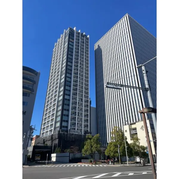 ブリリアタワー名古屋グランスイート 外観