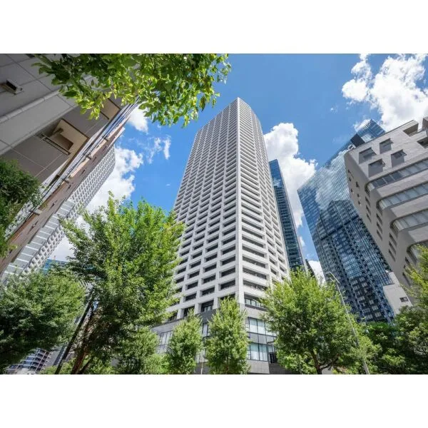 コンシェリア西新宿TOWER’S WEST 外観