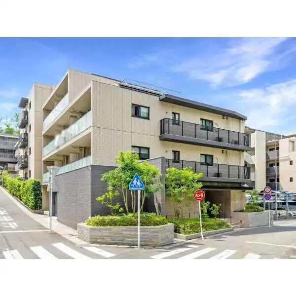 プレシス新百合ヶ丘 外観