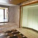 Court Hills 広尾南 エントランス