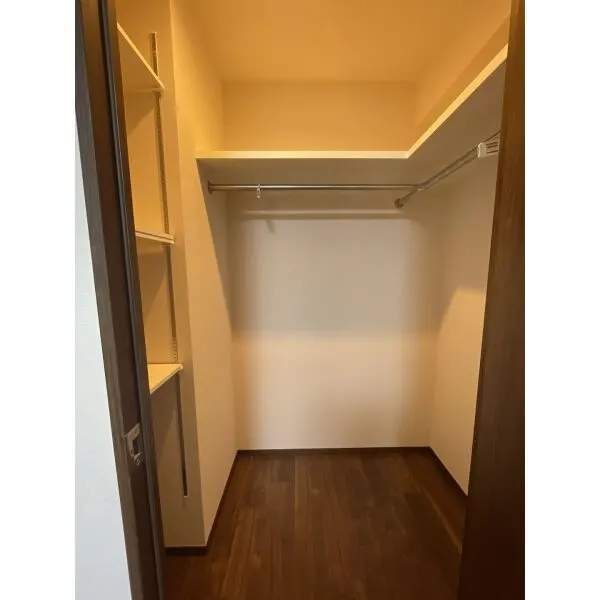 パークホームズ徳川 収納