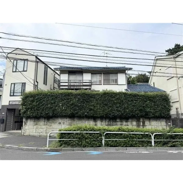 世田谷区下馬2丁目 現地(古家あり)(撮影年月:2026年09月)