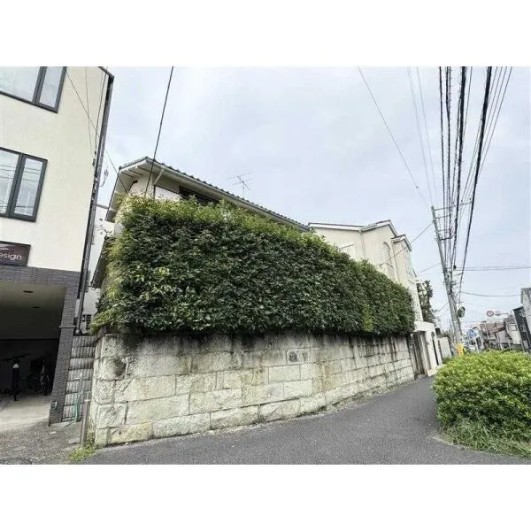 世田谷区下馬2丁目 現地(古家あり)(撮影年月:2026年09月)