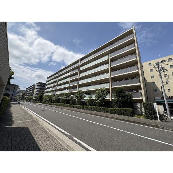 オーベルグランディオ横浜鶴見ブリーズテラス 外観