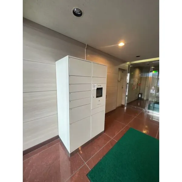 レジェンド日暮里 宅配ボックス