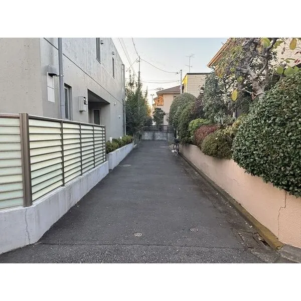 杉並区宮前2丁目 【現地周辺】隣接通路