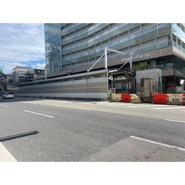 あべのグラントゥール 阪堺電気軌道上町線「天王寺駅前」駅(駅)まで約500m(徒歩7分)