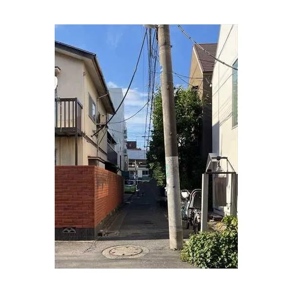 杉並区西荻南3丁目 前面道路(東側)