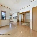 松戸市新松戸南１丁目 ガス温水式床暖房付きリビング・ダイニング