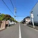 伊勢原市高森４丁目 前面道路