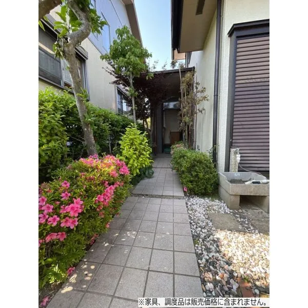 伊勢原市高森4丁目 玄関ポーチ