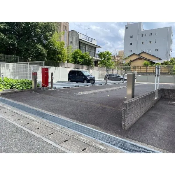 ウェリスリビオ岐阜公園 駐車場