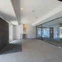 東京アクアガーデン 重厚感のある風除室