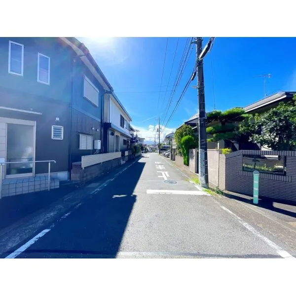 海老名市国分寺台1丁目 南西側前面道路