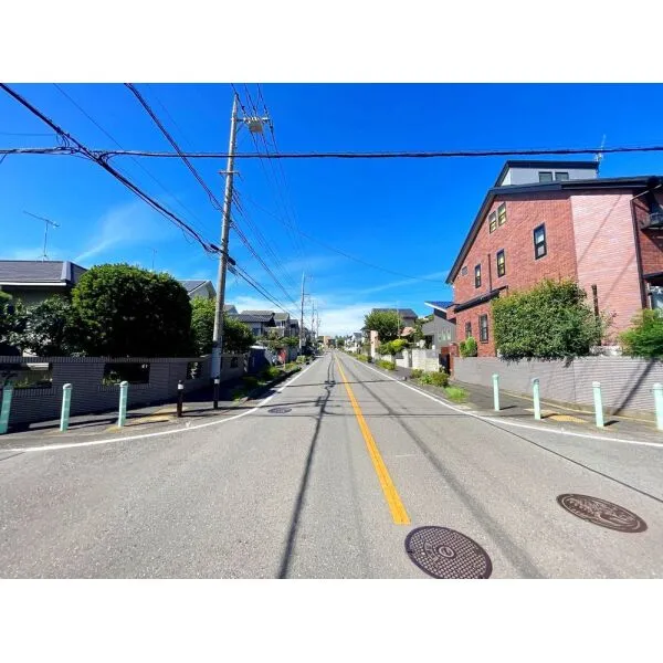 海老名市国分寺台1丁目 南東側前面道路