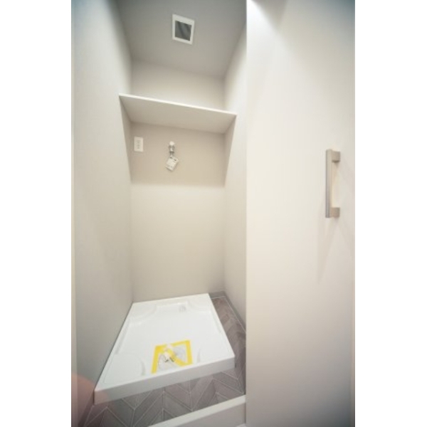 日商岩井碑文谷マンション 洗濯機置き場