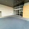 グローブスクエア 北東側のサブエントランス