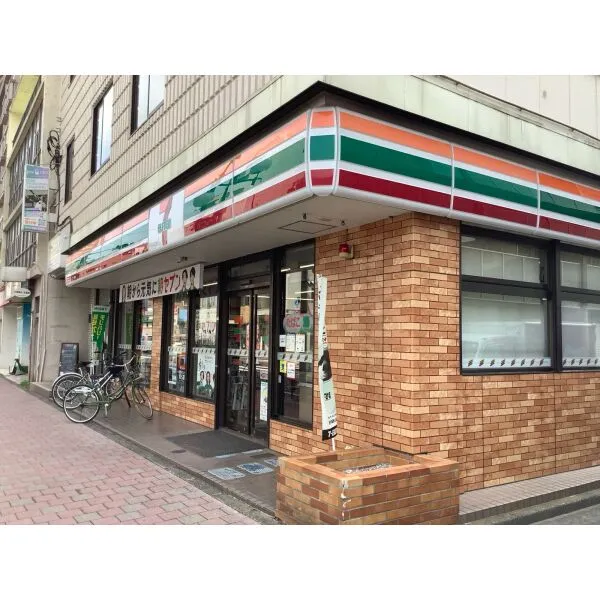 立川市高松町１丁目 セブン-イレブン 立川高松町店（コンビニ）まで約500m（徒歩7分）