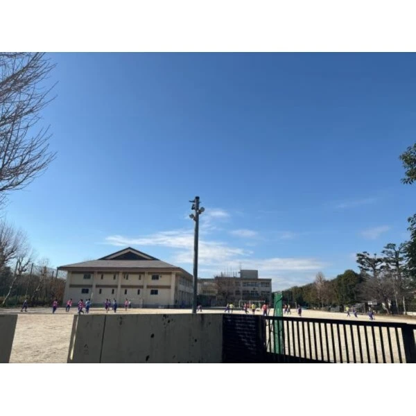 市川市中国分５丁目 市立第一中学校（中学校）まで約2060m（徒歩26分）