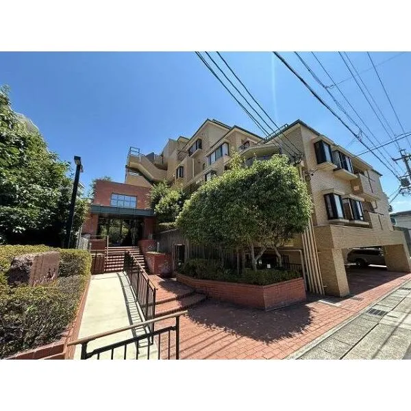 ダイアパレス本山 本山駅徒歩9分と閑静さを兼ね備えた好立地