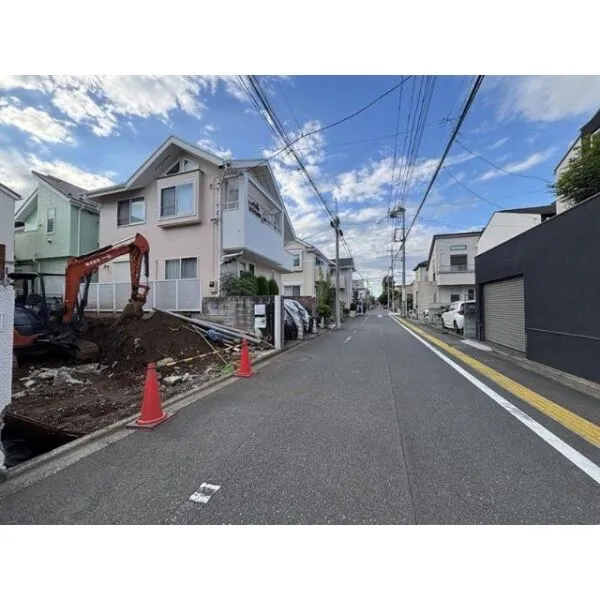 世田谷区上用賀６丁目 前面道路