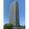 ザ・シ－ン徳川園 地上30階建ての高層マンション。