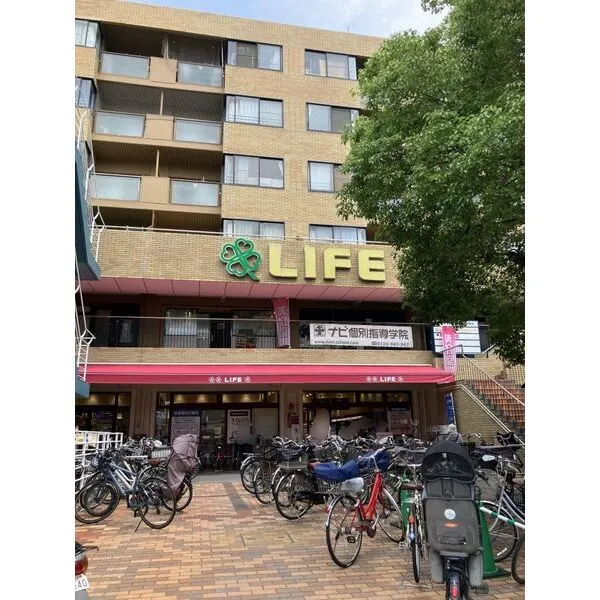 聚楽ハイツ ライフ西陣店 約430m
