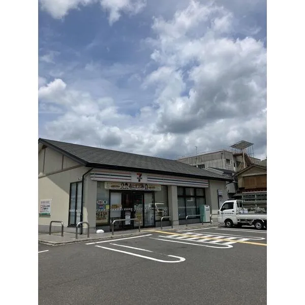 京都市上京区北小大門町 セブンイレブン智恵光院上長者町店 約380m