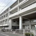 妙蓮寺ハウスＢ棟 市立神奈川中学校（中学校）まで約710m（徒歩9分）