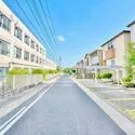名古屋市天白区中平４丁目 前面道路幅員約６．５mあり、車の駐車もしやすいです。