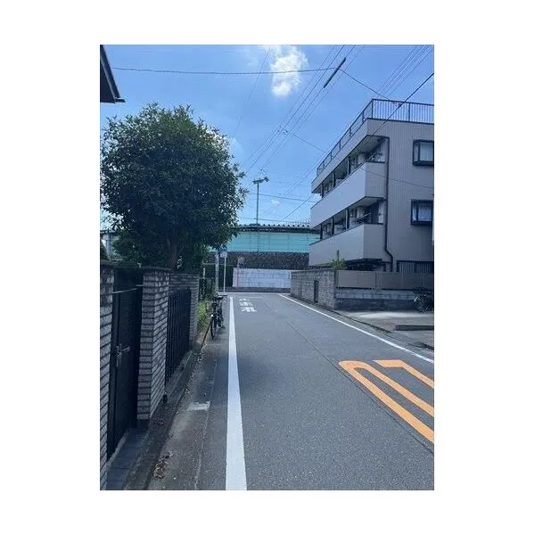 立川市曙町3丁目 北側前面道路
