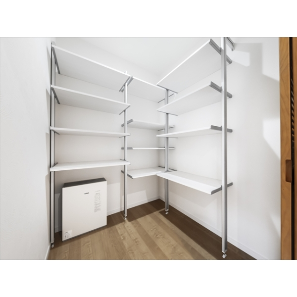 名古屋市瑞穂区下山町１丁目 納戸