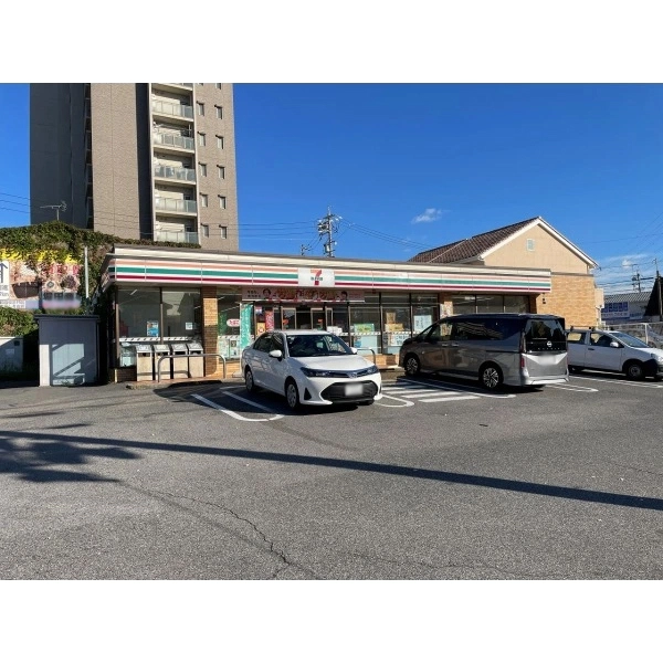 名古屋市瑞穂区片坂町２丁目 セブンイレブン名古屋弥富通1丁目店（コンビニ）まで約260m（徒歩4分）