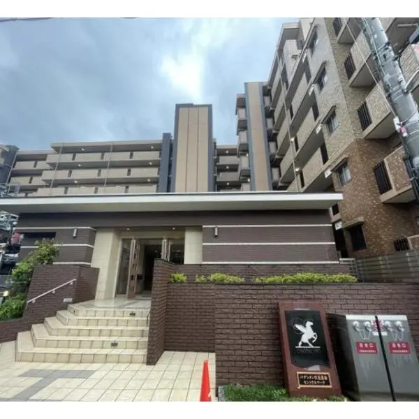 パデシオン伏見墨染 外観