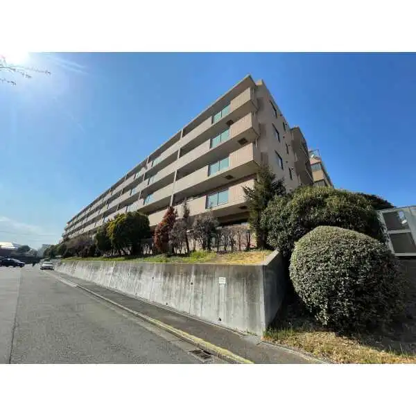 ルピナス生田 外観