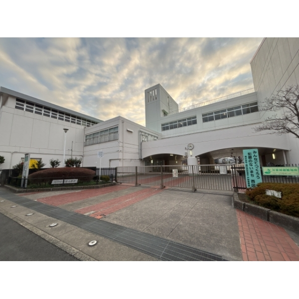 横浜市西区伊勢町３丁目 市立西前小学校（小学校）まで約450m（徒歩6分）