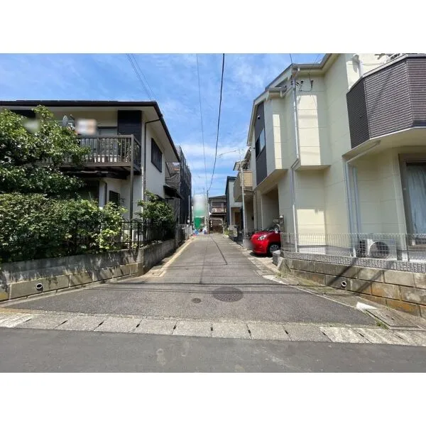 川崎市麻生区高石4丁目 前面道路