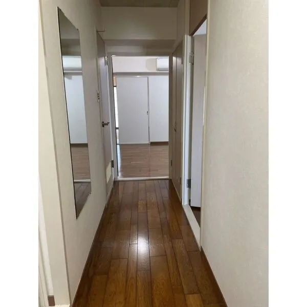 日商岩井第2本郷マンション 廊下