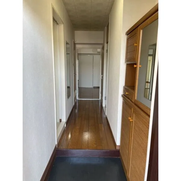日商岩井第2本郷マンション 玄関