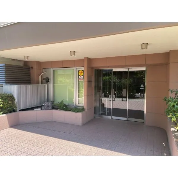日商岩井第2本郷マンション エントランス
