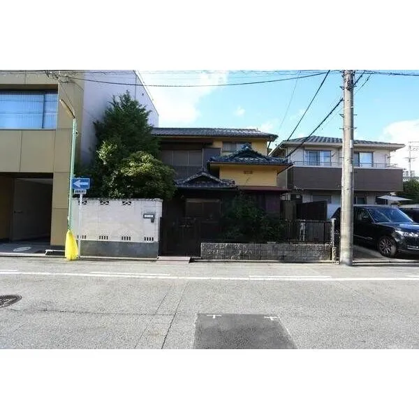 名古屋市千種区今池南 敷地面積約54.99坪、建築条件はありませんので、お好きなハウスメーカー・工務店で建築いただけます。